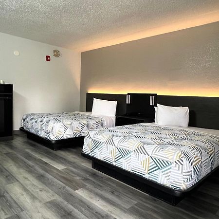 Motel 6-Middleburg Heights, Oh - Cleveland Екстериор снимка
