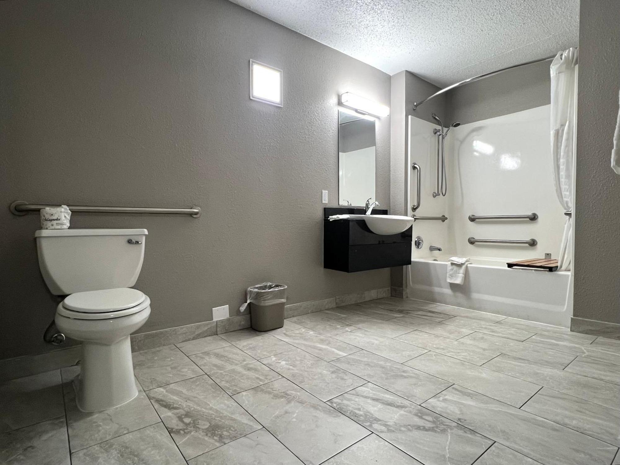Motel 6-Middleburg Heights, Oh - Cleveland Екстериор снимка
