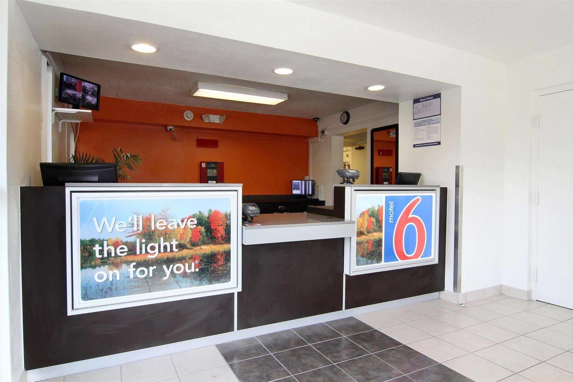 Motel 6-Middleburg Heights, Oh - Cleveland Екстериор снимка